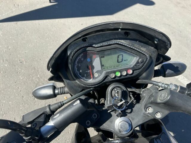 Баджадж Pulsar 180, объемом двигателя 0.18 л и пробегом 0 тыс. км за 800 $, фото 3 на Automoto.ua