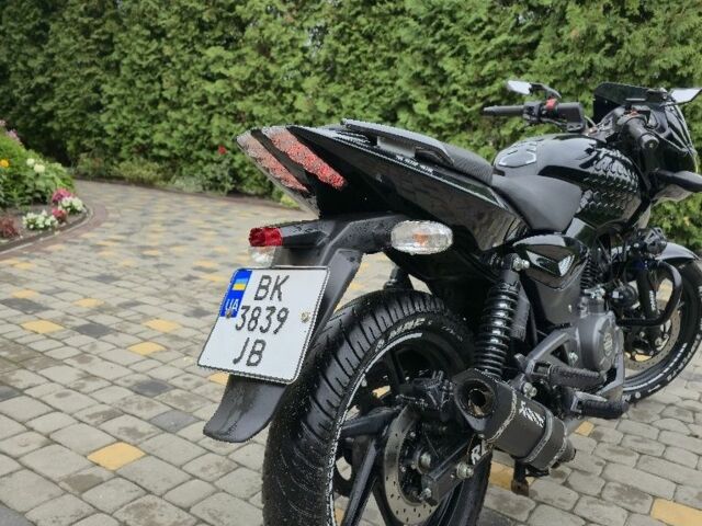 Баджадж Pulsar 180, об'ємом двигуна 0.18 л та пробігом 0 тис. км за 1250 $, фото 9 на Automoto.ua