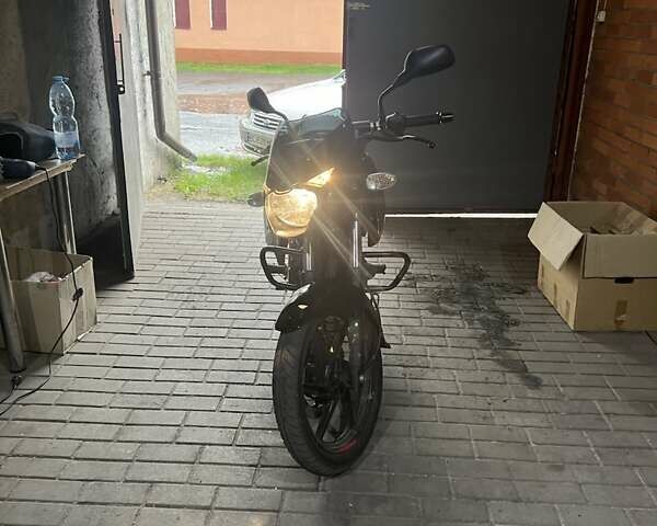 Баджадж Pulsar 180, объемом двигателя 0.18 л и пробегом 2 тыс. км за 1500 $, фото 5 на Automoto.ua