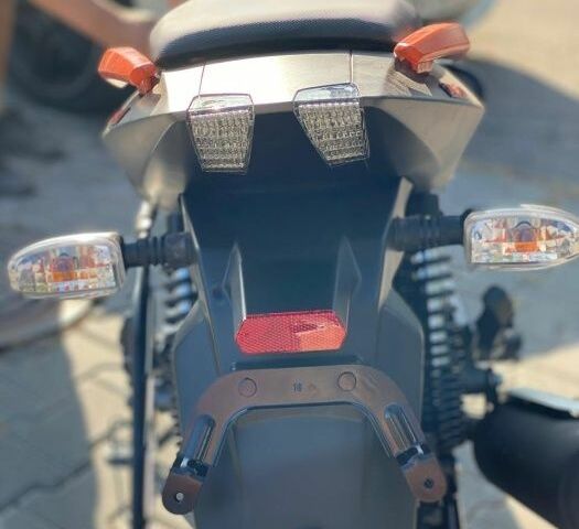 Баджадж Pulsar 180, об'ємом двигуна 0.18 л та пробігом 0 тис. км за 1990 $, фото 5 на Automoto.ua