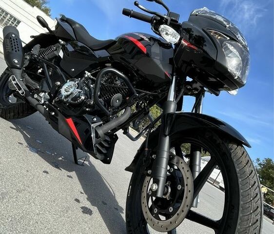 Баджадж Pulsar 180, объемом двигателя 0.18 л и пробегом 0 тыс. км за 1989 $, фото 7 на Automoto.ua