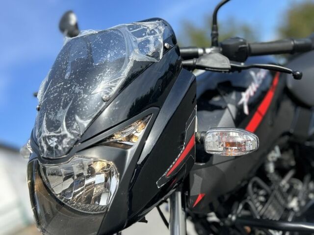 Баджадж Pulsar 180, объемом двигателя 0.18 л и пробегом 0 тыс. км за 1989 $, фото 9 на Automoto.ua