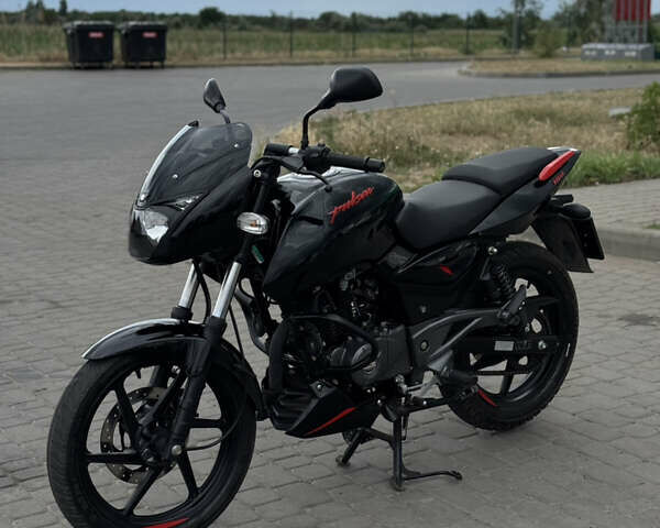 Баджадж Pulsar 180, объемом двигателя 0.18 л и пробегом 8 тыс. км за 1399 $, фото 2 на Automoto.ua