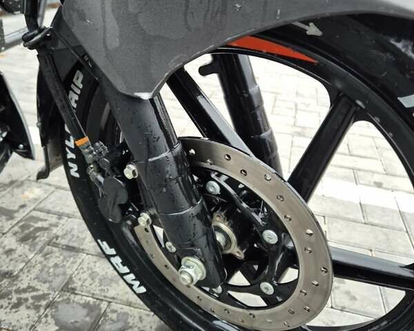 Серый Баджадж Pulsar 180, объемом двигателя 0 л и пробегом 4 тыс. км за 1650 $, фото 19 на Automoto.ua