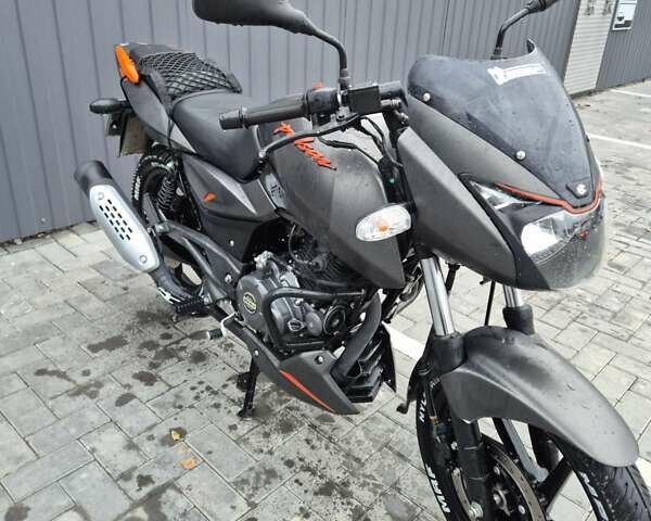 Серый Баджадж Pulsar 180, объемом двигателя 0 л и пробегом 4 тыс. км за 1650 $, фото 20 на Automoto.ua