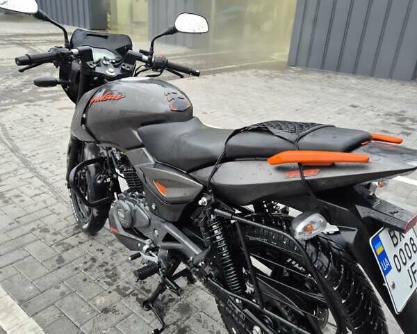 Серый Баджадж Pulsar 180, объемом двигателя 0 л и пробегом 4 тыс. км за 1650 $, фото 4 на Automoto.ua