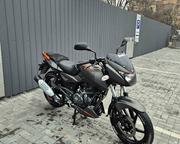 Серый Баджадж Pulsar 180, объемом двигателя 0 л и пробегом 4 тыс. км за 1650 $, фото 1 на Automoto.ua