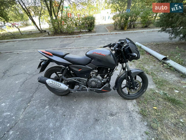 Серый Баджадж Pulsar 180, объемом двигателя 1.5 л и пробегом 16 тыс. км за 1250 $, фото 3 на Automoto.ua