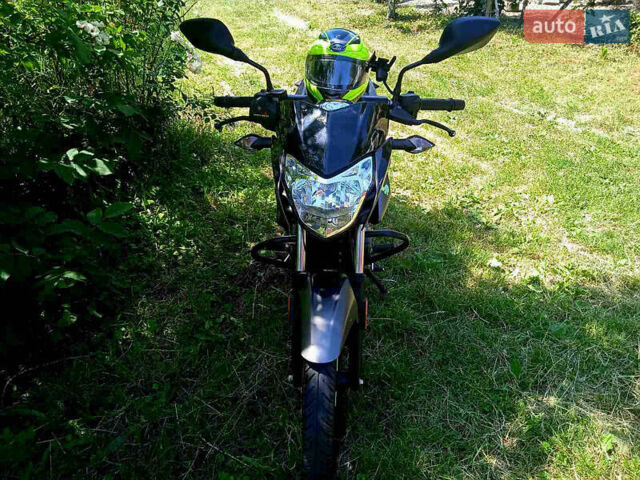 Черный Баджадж Pulsar NS125, объемом двигателя 0.12 л и пробегом 16 тыс. км за 1150 $, фото 3 на Automoto.ua