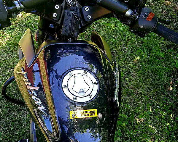 Чорний Баджадж Pulsar NS125, об'ємом двигуна 0.12 л та пробігом 19 тис. км за 850 $, фото 1 на Automoto.ua