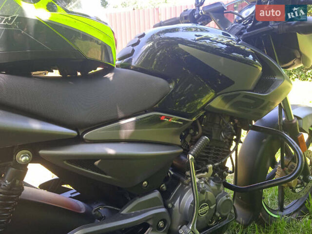 Чорний Баджадж Pulsar NS125, об'ємом двигуна 0.12 л та пробігом 19 тис. км за 850 $, фото 13 на Automoto.ua