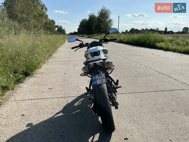 Білий Баджадж Pulsar NS200, об'ємом двигуна 0.2 л та пробігом 12 тис. км за 2500 $, фото 9 на Automoto.ua