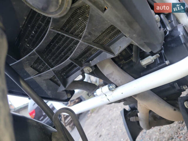 Белый Баджадж Pulsar NS200, объемом двигателя 0.2 л и пробегом 25 тыс. км за 2000 $, фото 4 на Automoto.ua