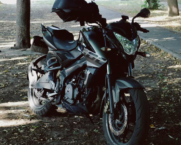 Чорний Баджадж Pulsar NS200, об'ємом двигуна 0.2 л та пробігом 24 тис. км за 1560 $, фото 8 на Automoto.ua