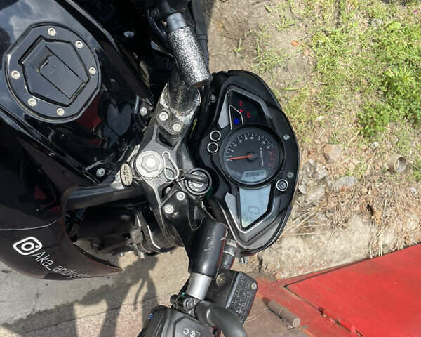 Чорний Баджадж Pulsar NS200, об'ємом двигуна 0.2 л та пробігом 5 тис. км за 2500 $, фото 4 на Automoto.ua