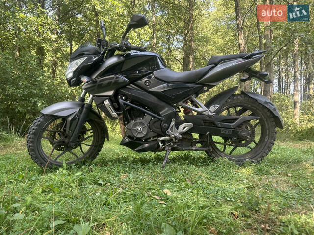 Черный Баджадж Pulsar NS200, объемом двигателя 0.2 л и пробегом 8 тыс. км за 2100 $, фото 1 на Automoto.ua