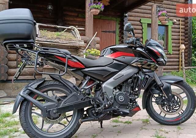 Чорний Баджадж Pulsar NS200, об'ємом двигуна 0.2 л та пробігом 1 тис. км за 2850 $, фото 3 на Automoto.ua