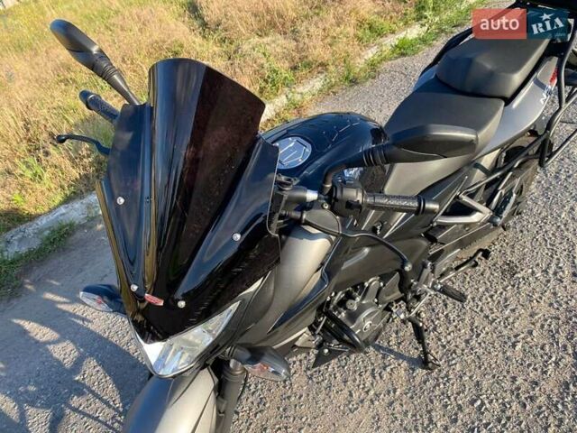 Черный Баджадж Pulsar NS200, объемом двигателя 0.2 л и пробегом 8 тыс. км за 2000 $, фото 13 на Automoto.ua