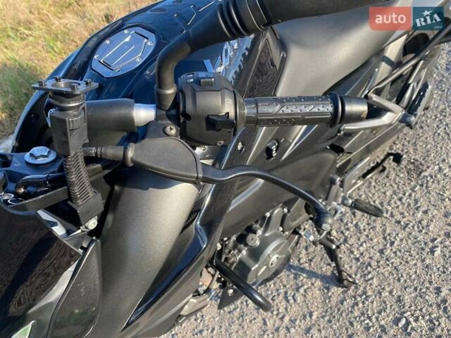 Черный Баджадж Pulsar NS200, объемом двигателя 0.2 л и пробегом 8 тыс. км за 2000 $, фото 3 на Automoto.ua