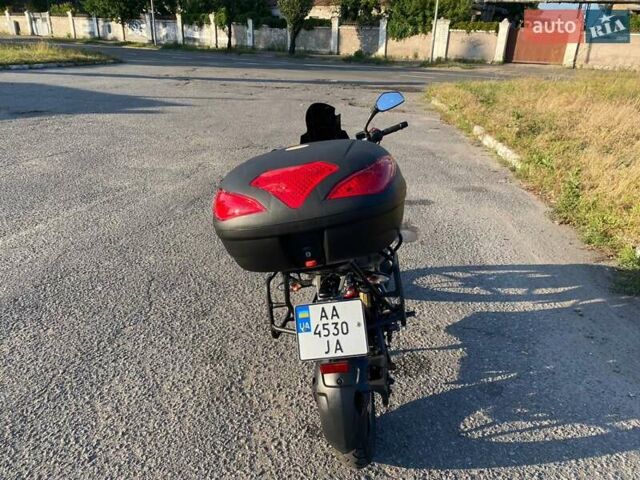Черный Баджадж Pulsar NS200, объемом двигателя 0.2 л и пробегом 8 тыс. км за 2000 $, фото 6 на Automoto.ua
