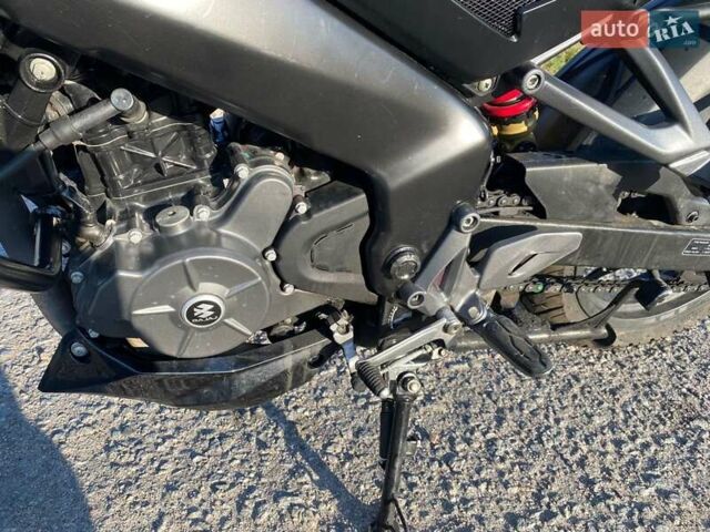 Черный Баджадж Pulsar NS200, объемом двигателя 0.2 л и пробегом 8 тыс. км за 2000 $, фото 18 на Automoto.ua