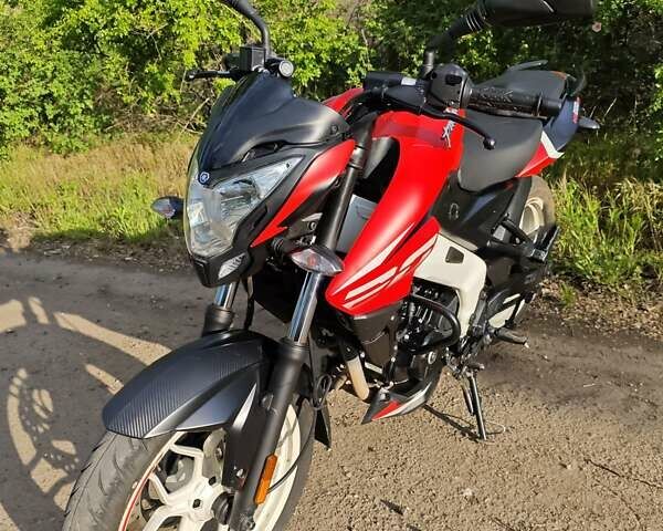 Красный Баджадж Pulsar NS200, объемом двигателя 0.2 л и пробегом 8 тыс. км за 2100 $, фото 9 на Automoto.ua
