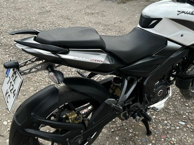 Баджадж Pulsar NS200, объемом двигателя 0 л и пробегом 0 тыс. км за 1600 $, фото 2 на Automoto.ua