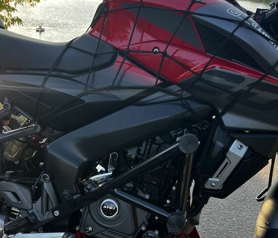 Баджадж Pulsar NS200, об'ємом двигуна 0.2 л та пробігом 0 тис. км за 2150 $, фото 8 на Automoto.ua