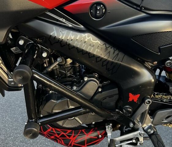 Баджадж Pulsar NS200, об'ємом двигуна 0.2 л та пробігом 0 тис. км за 2150 $, фото 9 на Automoto.ua