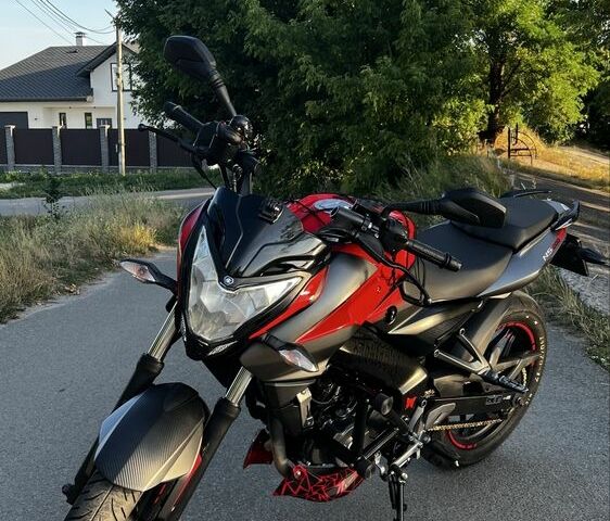 Баджадж Pulsar NS200, об'ємом двигуна 0.2 л та пробігом 0 тис. км за 2150 $, фото 17 на Automoto.ua