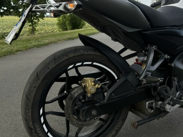 Баджадж Pulsar NS200, объемом двигателя 0.2 л и пробегом 0 тыс. км за 1650 $, фото 3 на Automoto.ua