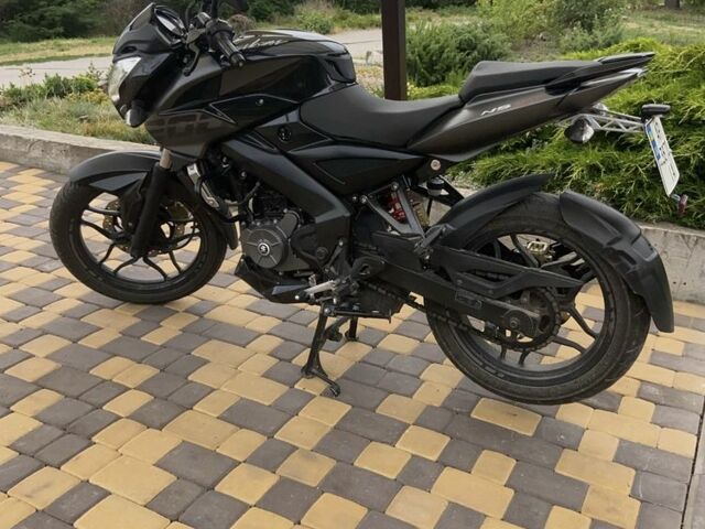 Баджадж Pulsar NS200, об'ємом двигуна 0.2 л та пробігом 0 тис. км за 2250 $, фото 3 на Automoto.ua