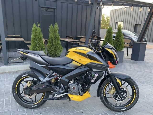 Баджадж Pulsar NS200, об'ємом двигуна 0.2 л та пробігом 0 тис. км за 2400 $, фото 8 на Automoto.ua