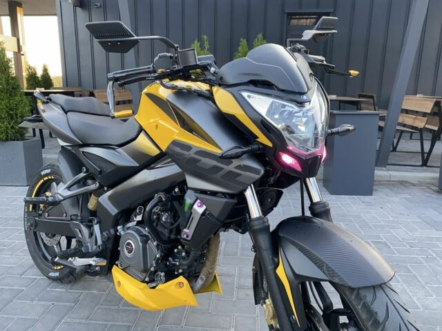 Баджадж Pulsar NS200, объемом двигателя 0.2 л и пробегом 0 тыс. км за 2400 $, фото 1 на Automoto.ua