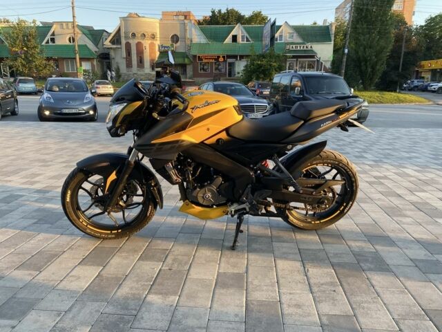 Баджадж Pulsar NS200, объемом двигателя 0.2 л и пробегом 0 тыс. км за 2400 $, фото 11 на Automoto.ua