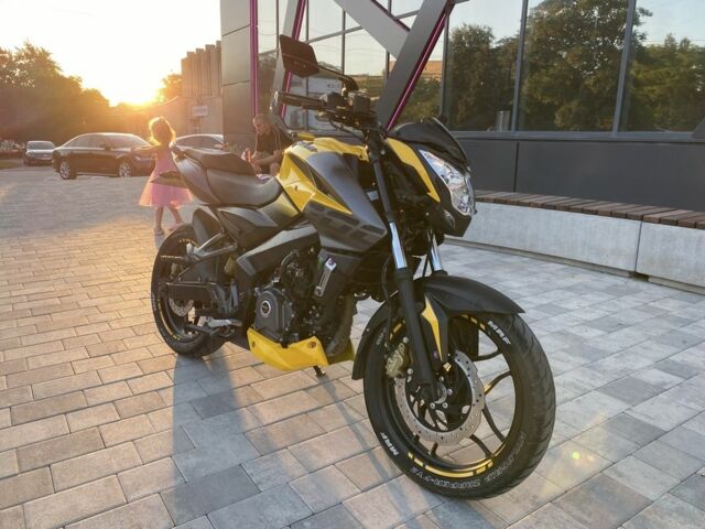 Баджадж Pulsar NS200, об'ємом двигуна 0.2 л та пробігом 0 тис. км за 2400 $, фото 18 на Automoto.ua