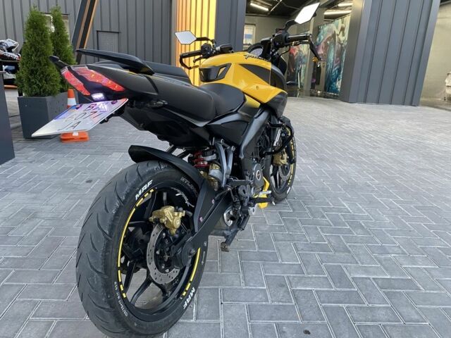 Баджадж Pulsar NS200, объемом двигателя 0.2 л и пробегом 0 тыс. км за 2400 $, фото 5 на Automoto.ua