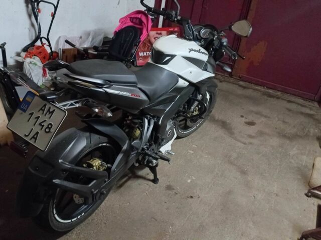 Баджадж Pulsar NS200, об'ємом двигуна 0.2 л та пробігом 0 тис. км за 2000 $, фото 3 на Automoto.ua