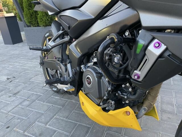 Баджадж Pulsar NS200, об'ємом двигуна 0.2 л та пробігом 0 тис. км за 2400 $, фото 3 на Automoto.ua