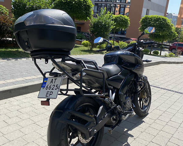 Баджадж Pulsar NS200, объемом двигателя 0.2 л и пробегом 15 тыс. км за 2500 $, фото 5 на Automoto.ua
