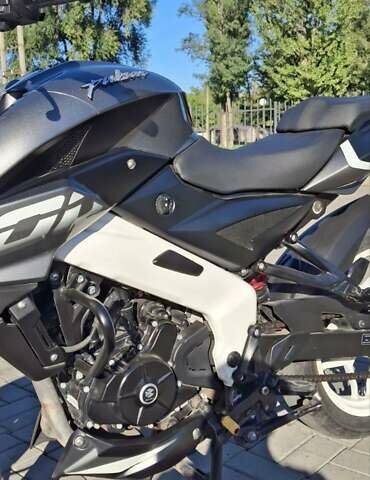 Баджадж Pulsar NS200, об'ємом двигуна 0.2 л та пробігом 8 тис. км за 2500 $, фото 12 на Automoto.ua