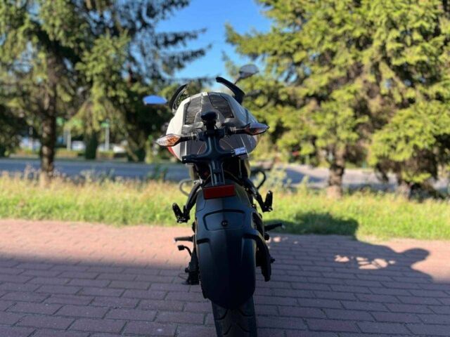 Баджадж Pulsar NS200, об'ємом двигуна 0.2 л та пробігом 0 тис. км за 3100 $, фото 4 на Automoto.ua