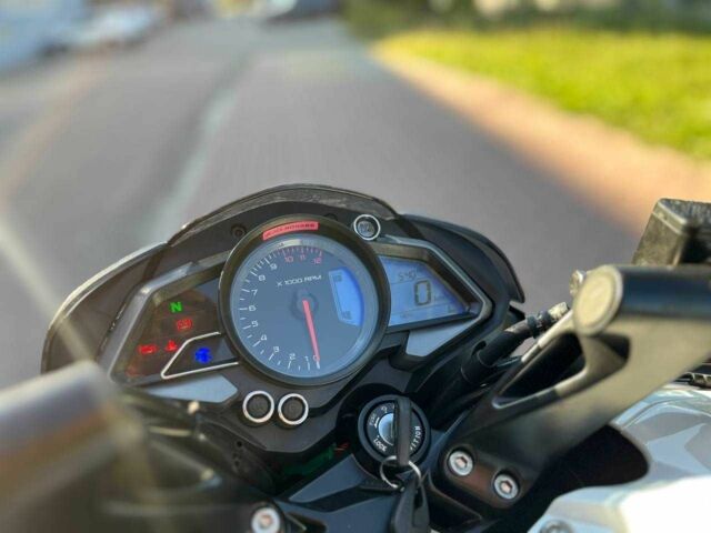 Баджадж Pulsar NS200, об'ємом двигуна 0.2 л та пробігом 0 тис. км за 3100 $, фото 9 на Automoto.ua