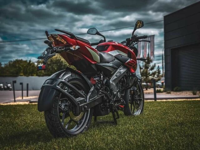 Баджадж Pulsar NS200, объемом двигателя 0.2 л и пробегом 0 тыс. км за 3100 $, фото 9 на Automoto.ua
