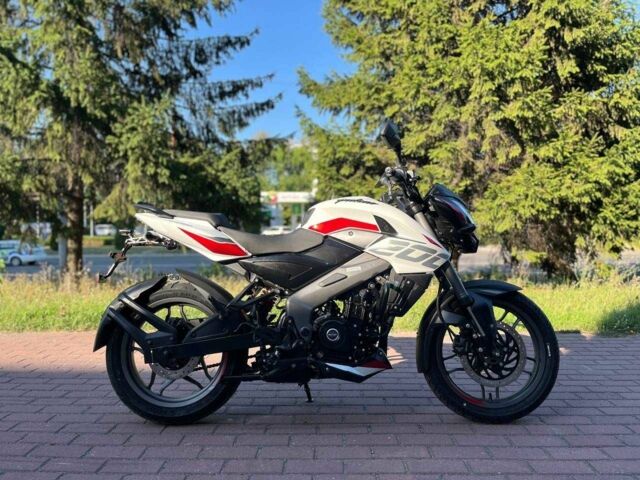 Баджадж Pulsar NS200, об'ємом двигуна 0.2 л та пробігом 0 тис. км за 3100 $, фото 2 на Automoto.ua