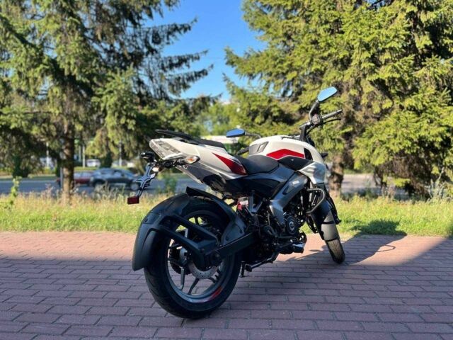Баджадж Pulsar NS200, об'ємом двигуна 0.2 л та пробігом 0 тис. км за 3100 $, фото 3 на Automoto.ua