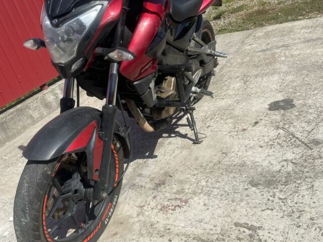 Баджадж Pulsar NS200, объемом двигателя 0.2 л и пробегом 0 тыс. км за 1800 $, фото 4 на Automoto.ua