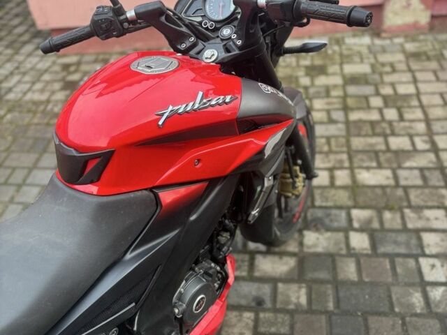 Баджадж Pulsar NS200, об'ємом двигуна 0.2 л та пробігом 0 тис. км за 1800 $, фото 14 на Automoto.ua