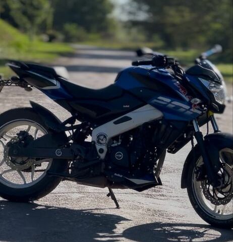 Баджадж Pulsar NS200, объемом двигателя 0.2 л и пробегом 0 тыс. км за 2000 $, фото 1 на Automoto.ua