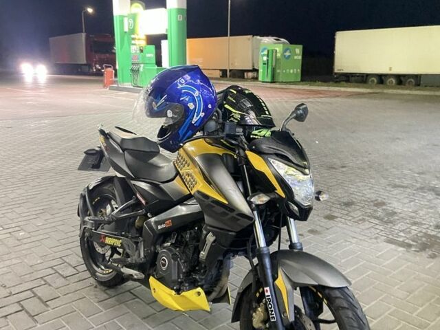 Баджадж Pulsar NS200, объемом двигателя 0.2 л и пробегом 0 тыс. км за 1750 $, фото 1 на Automoto.ua